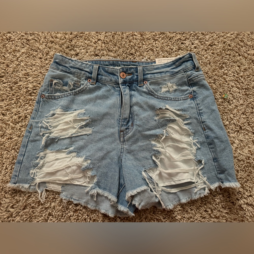 American Eagle Denim Mom Short